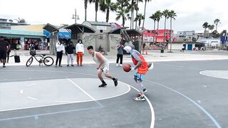 Bugs Bunny 1v1 Basketball at Venice Beach [Space Jam IRL]