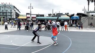 Bugs Bunny 1v1 Basketball at Venice Beach [Space Jam IRL]
