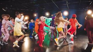 Kinderen voor Kinderen - Worden wat je wil (Officiële Kinderboekenweek videoclip)