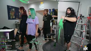 Esfand Clones His Korean Maids Live On Stream!