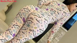 Luryy????famous plus size models..curvy models-fashion curve-trendy outfits.