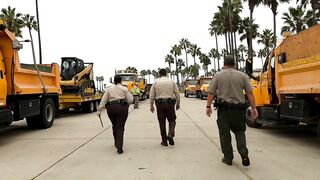 Burglary, Park Ranger sweep and new encampments. Mornings in Venice Beach
