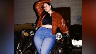 Models Plus Size with Romydya -  Model Curvy  Plus Size womens Clothing Social Media Influencer