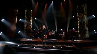 Davina Michelle - Wake Up (Live at Giro555)