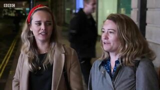 Global outage as Facebook, Instagram and WhatsApp go offline - BBC News