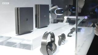 Global outage as Facebook, Instagram and WhatsApp go offline - BBC News