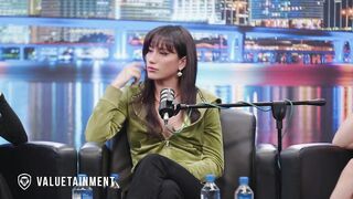 Promiscuous "Sex Icon" Loses Her Father Over Onlyfans