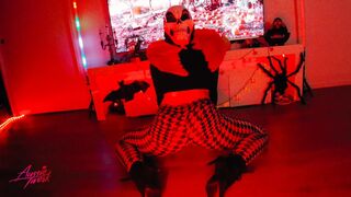 Iggy Azalea, Tyga - Sip It | Halloween Twerk by DHQ Kris Moskov from AussieTwerk