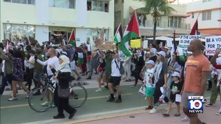 Dueling protests held in Miami Beach over war between Israel and Hamas