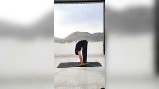 DAY 46/75 ???? #yoga #viral #trendingshorts #viral #youtubeshorts #shorts #height #motivation