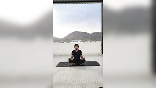 DAY 46/75 ???? #yoga #viral #trendingshorts #viral #youtubeshorts #shorts #height #motivation