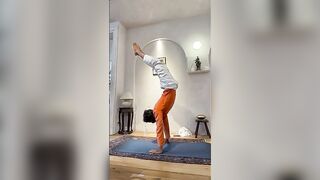 Yoga Asana demonstration by yogi Vimal in Japan. #yoga #retreat #travel #youtubeshorts #japan