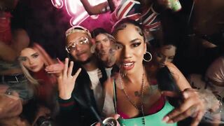 Punta Cana - Ronnie Flex, Dj Dylvn, Carel, ADF Antje, Trapmoneybiggie