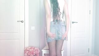 [4K USA] SPARKLY BLACK FISHNETS TIGHTS vs BOLD RED LACE PANTYHOSE WITH PATTERNS: STOCKING TRY-ON